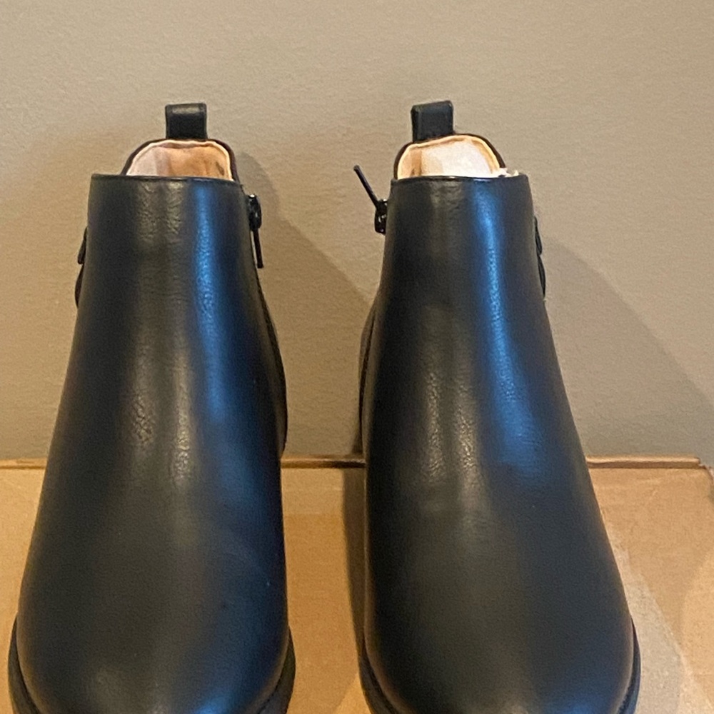 Journee Ellis Black Ankle Boots